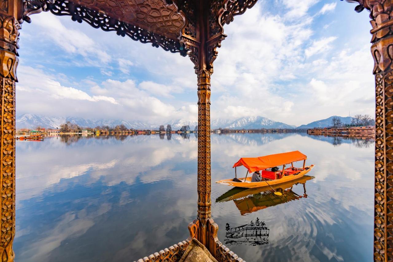New Jacquline Heritage Houseboats Σριναγκάρ Εξωτερικό φωτογραφία