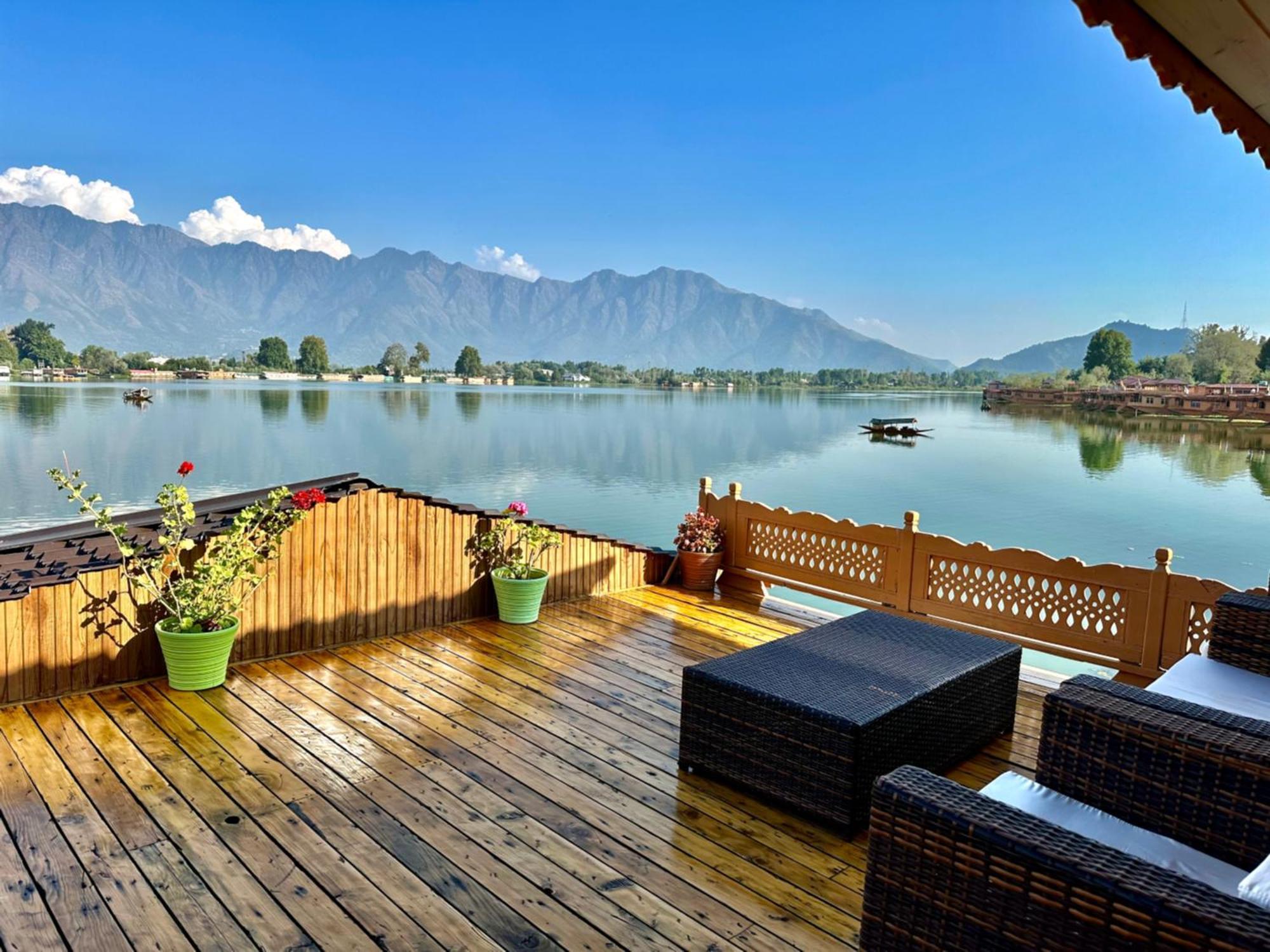 New Jacquline Heritage Houseboats Σριναγκάρ Εξωτερικό φωτογραφία