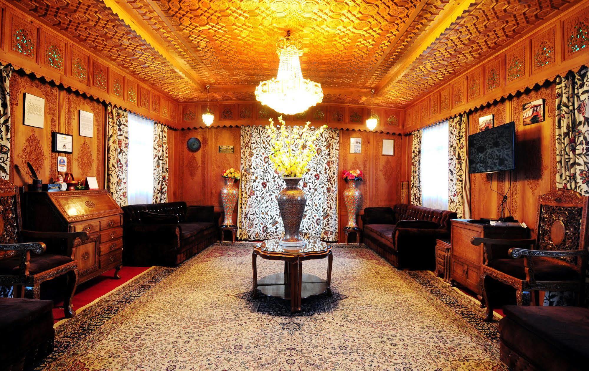 New Jacquline Heritage Houseboats Σριναγκάρ Εξωτερικό φωτογραφία