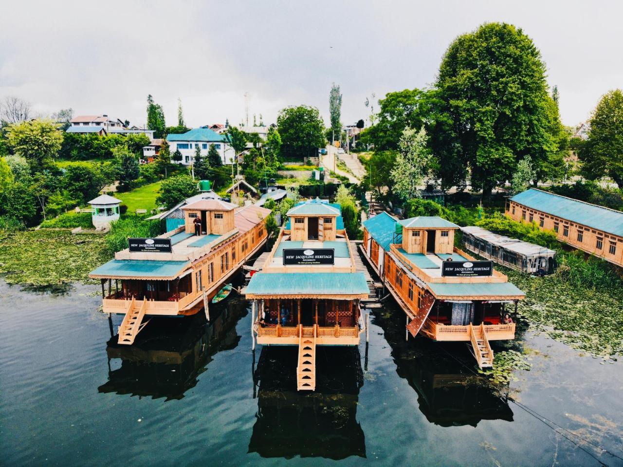 New Jacquline Heritage Houseboats Σριναγκάρ Εξωτερικό φωτογραφία
